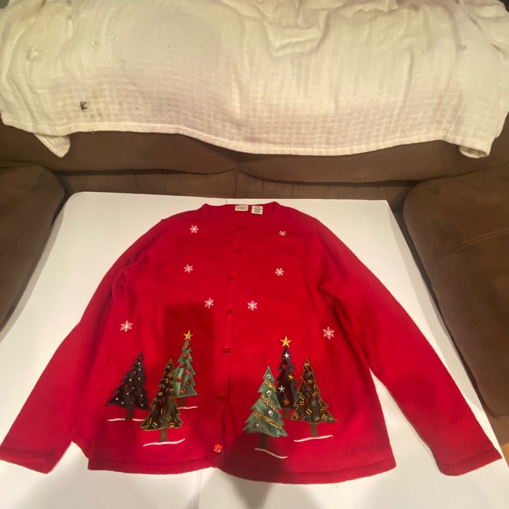 Vintage Classic elements woman’s Christmas sweater
